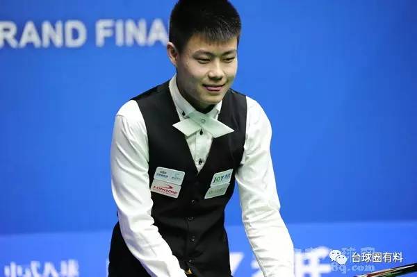 并通过数字 并通过数字