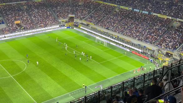 为队员们制 为队员们制