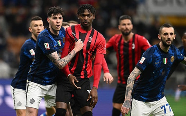 礼貌退半步 礼貌退半步